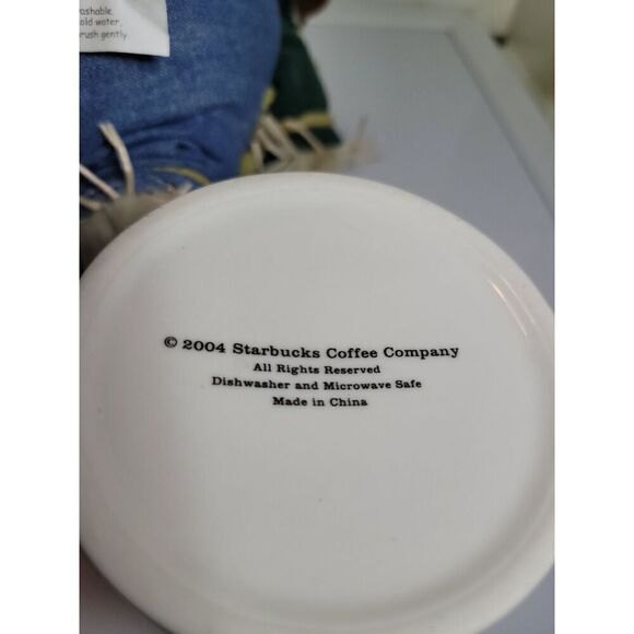 Starbucks Bearista Scarecrow Bear with ceramic cup - Picture 8 of 9